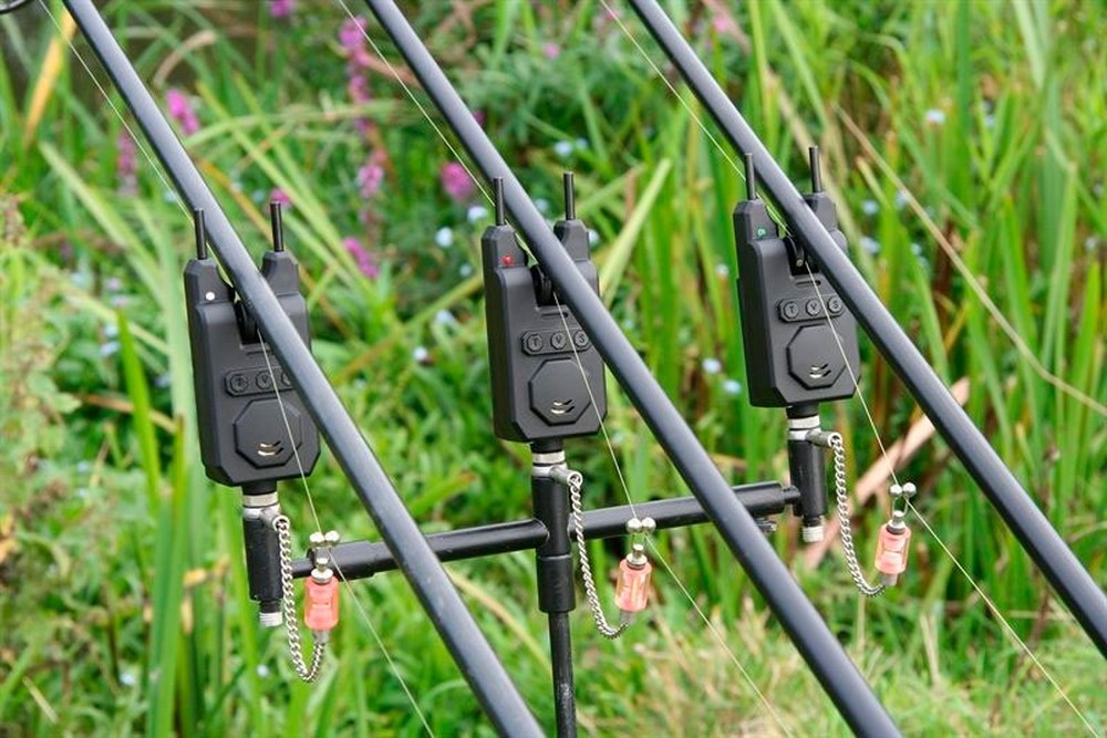 Стоит ли купить сигнализаторы для рыбалки – какие преимущества они могут дать